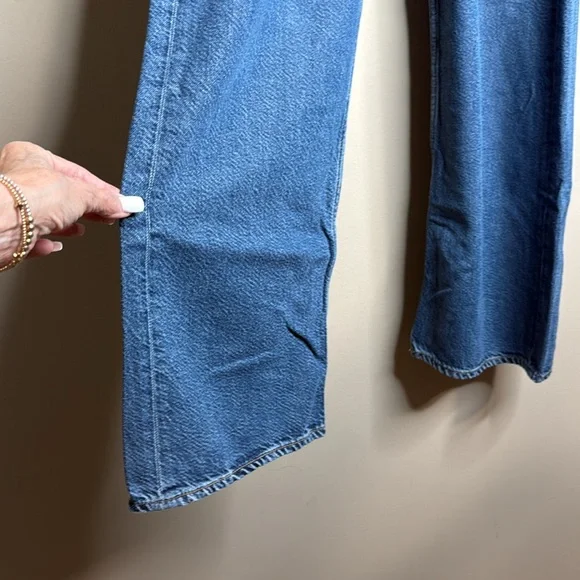 Rag & Bone Logan Wide Leg High Rise jeans in Lilly - Picture 4 of 9